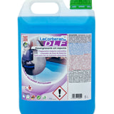 Potente desengrasante sin espuma, ideal para cocinas industriales, dejando superficies impecables y libres de grasa con facilidad.